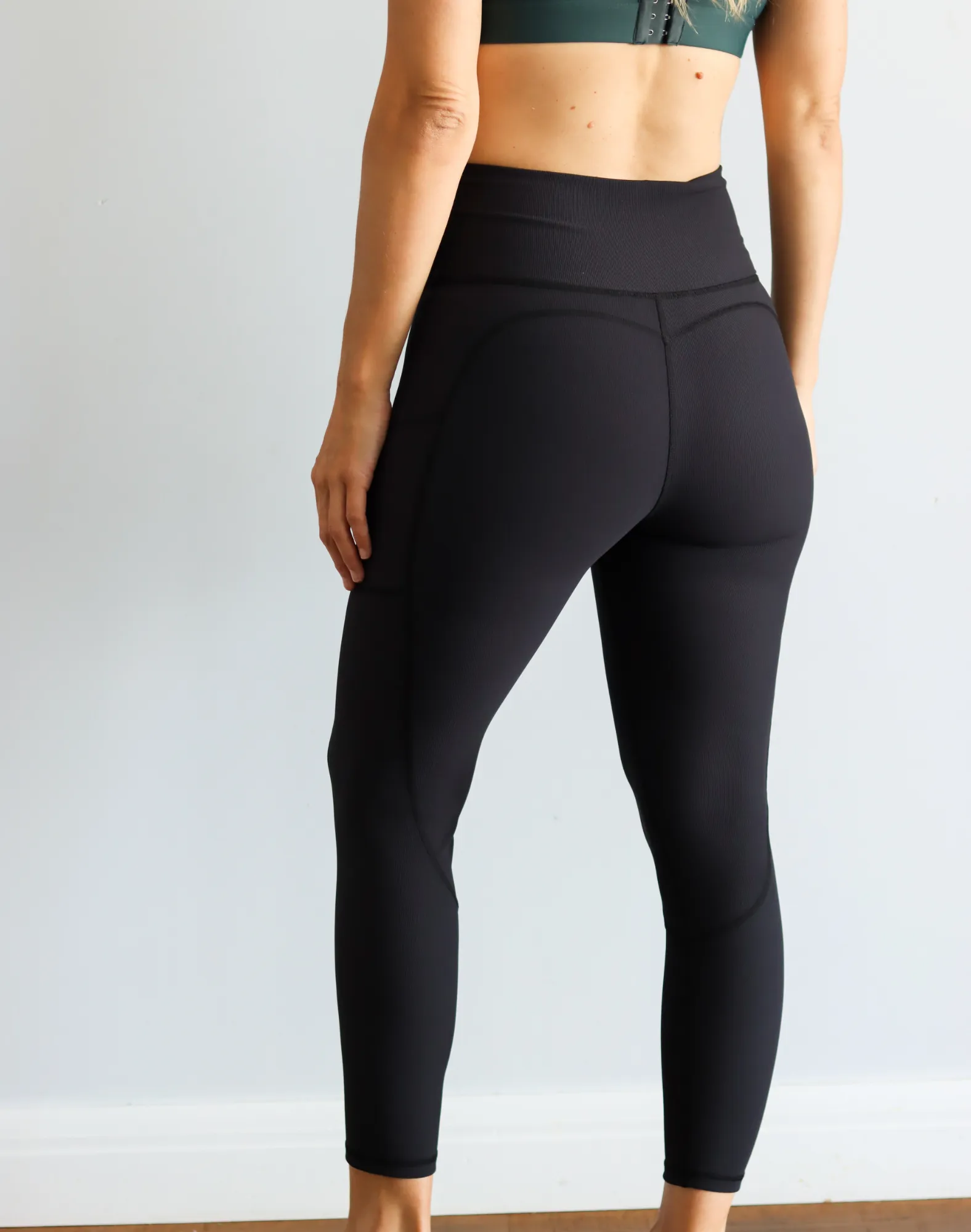 Postpartum Tights - Cruiser Ryan Ribbed 7/8 Length
